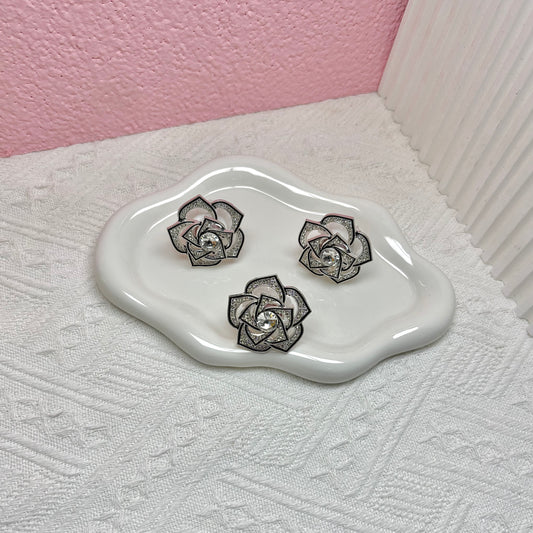 くるくる回る!ローズビーズかわいいハンドメイドアクセサリーパーツ